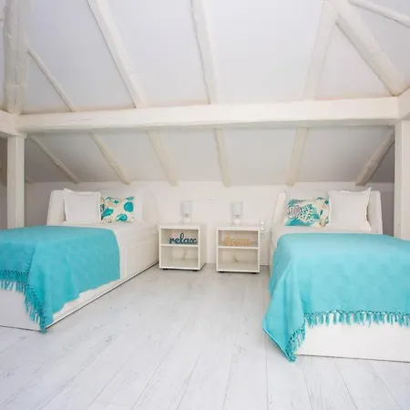 Spacious Luxury In Vibrass * Split