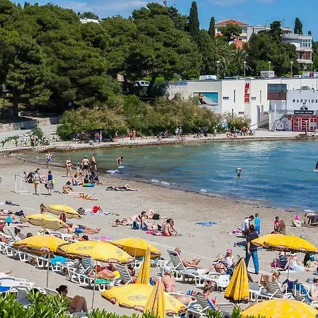 Villa Spacious Luxury In Vibrass Split