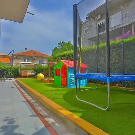 Spacious Luxury In Vibrass